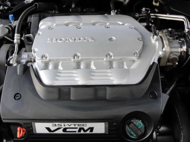 Honda Accord 2010 photo 9