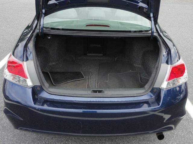 Honda Accord 2010 photo 4
