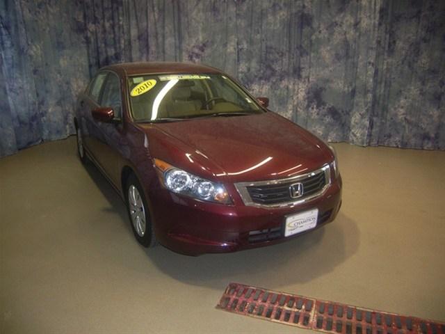 Honda Accord Supercab 4X4 XLT Sedan