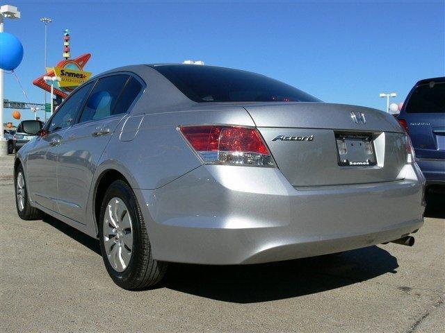 Honda Accord 2010 photo 4