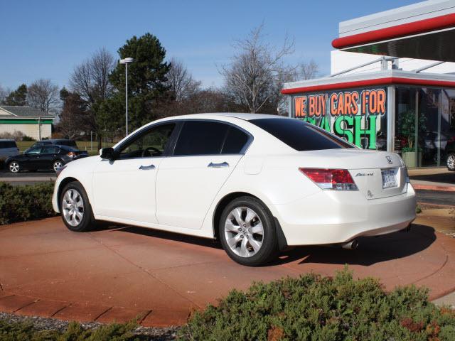 Honda Accord 2010 photo 3