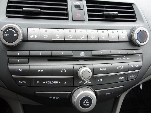Honda Accord 2010 photo 11