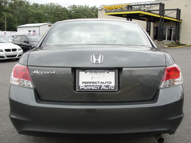 Honda Accord 2010 photo 19