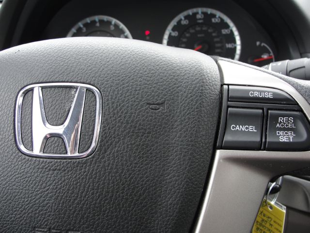 Honda Accord 2010 photo 5