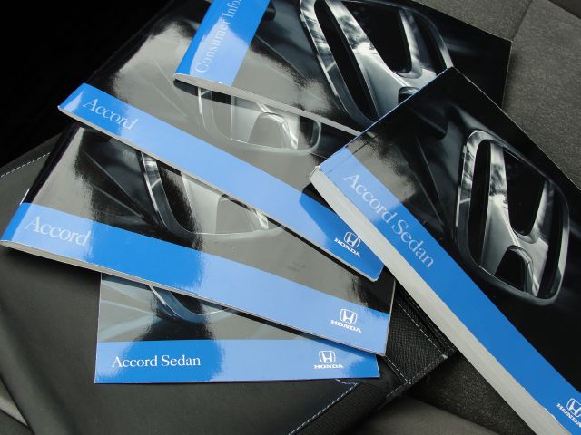 Honda Accord 2010 photo 8