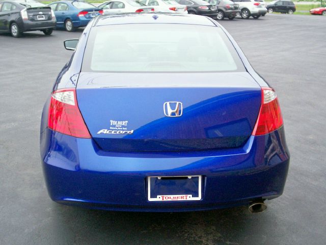 Honda Accord 2010 photo 3