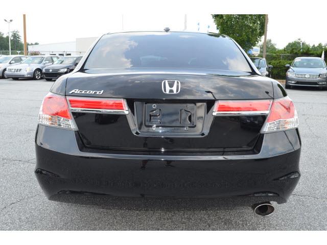 Honda Accord 2011 photo 1