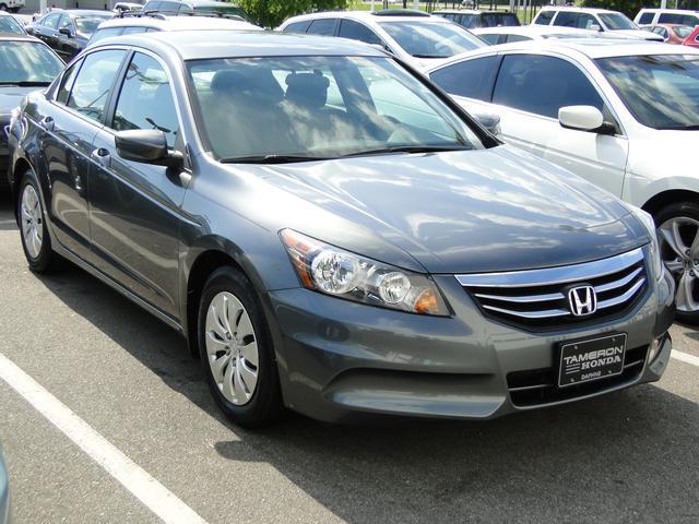 Honda Accord 2011 photo 1