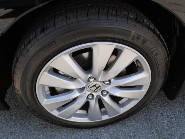 Honda Accord 2011 photo 2