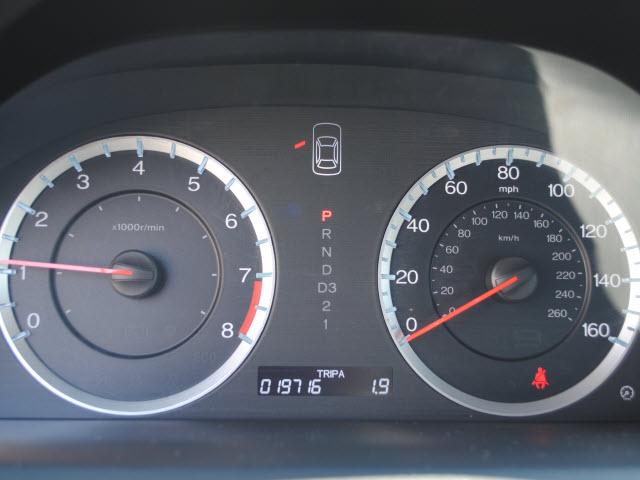 Honda Accord 2011 photo 4