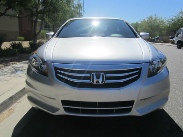 Honda Accord 2011 photo 1