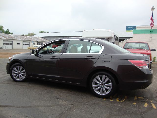 Honda Accord 2011 photo 2