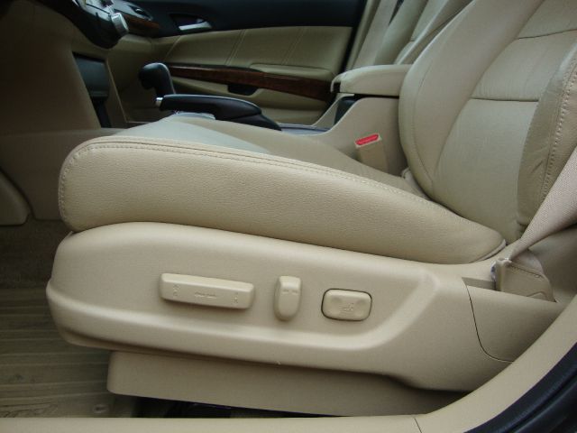 Honda Accord 2011 photo 5