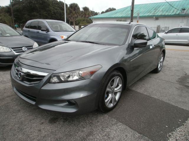 Honda Accord 2011 photo 1