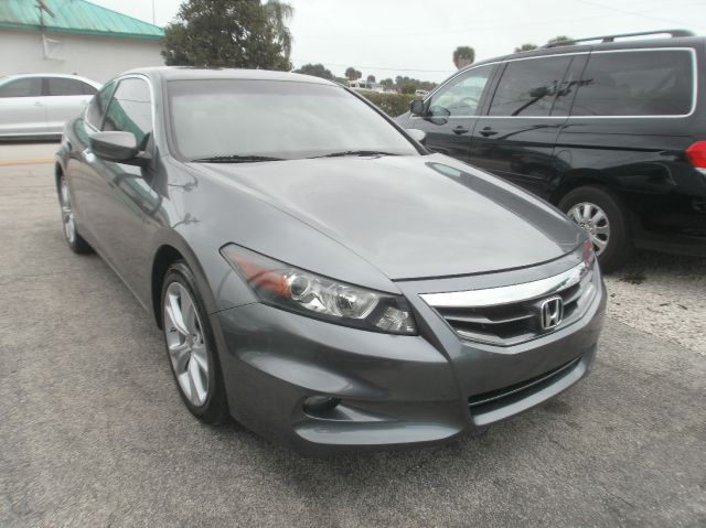 Honda Accord 2011 photo 2