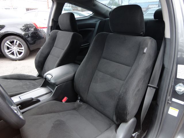 Honda Accord 2011 photo 1