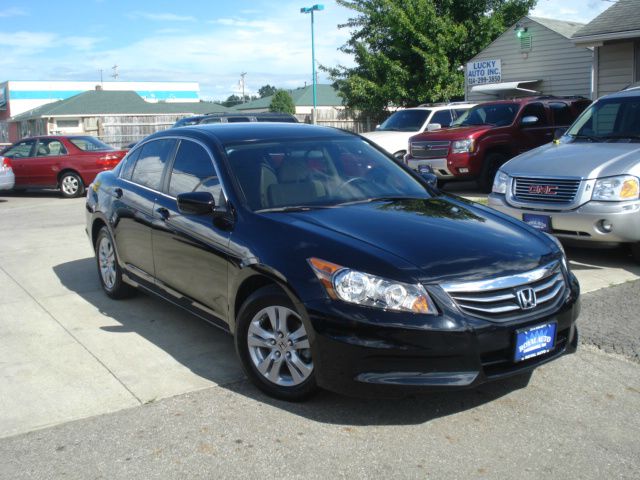 Honda Accord 2011 photo 2