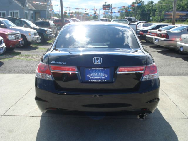 Honda Accord 2011 photo 4