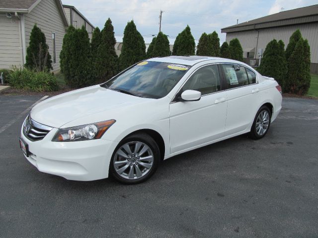 Honda Accord 2011 photo 4