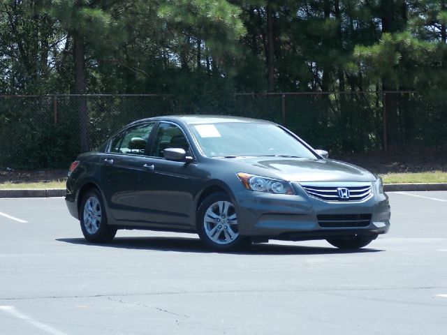 Honda Accord 2011 photo 1