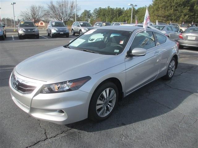 Honda Accord 2011 photo 1