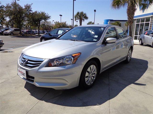 Honda Accord 2012 photo 2