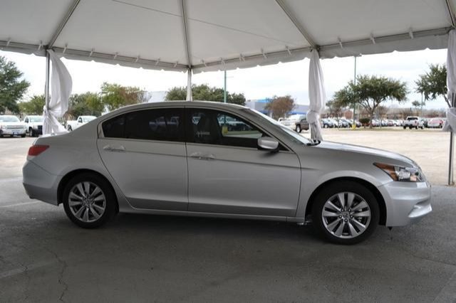 Honda Accord 2012 photo 2