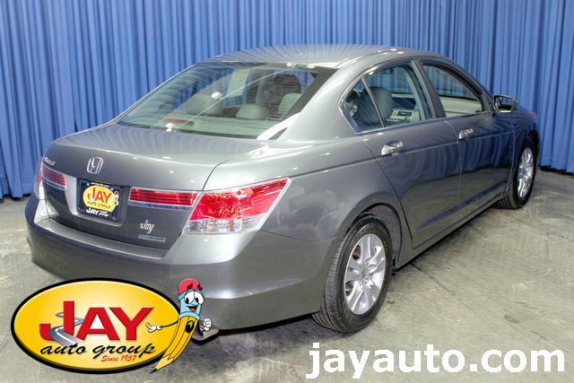 Honda Accord SE Sedan