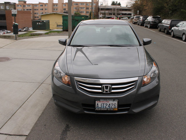 Honda Accord 2012 photo 1