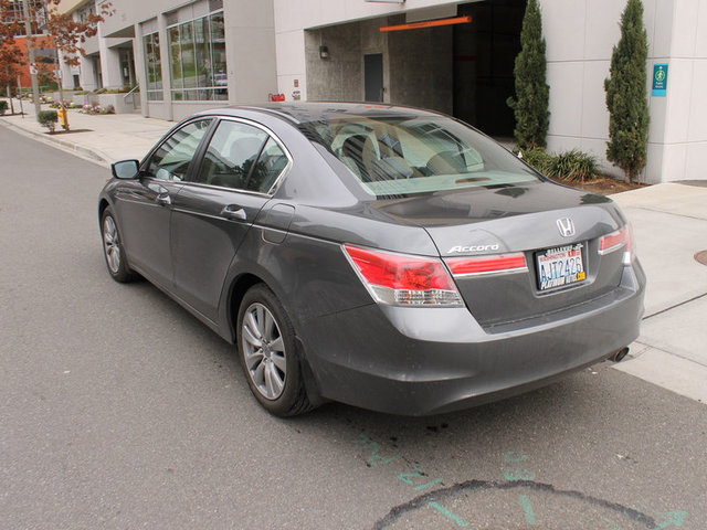 Honda Accord 2012 photo 2