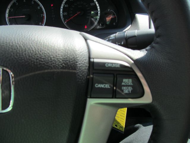 Honda Accord 2012 photo 10