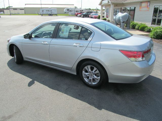 Honda Accord 2012 photo 15