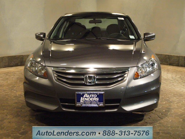 Honda Accord 2012 photo 2