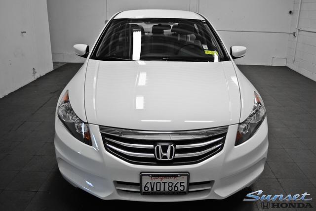 Honda Accord 2012 photo 1