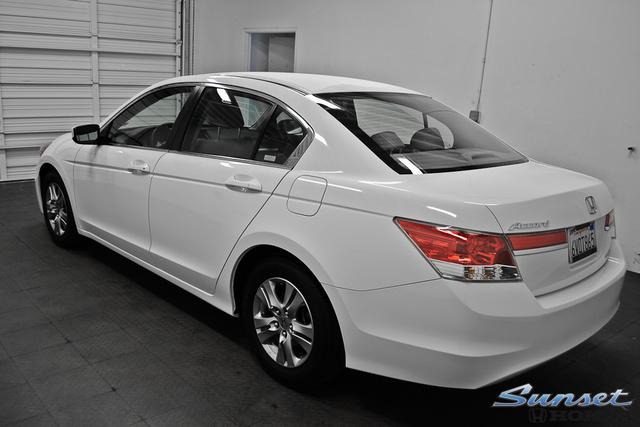 Honda Accord 2012 photo 5