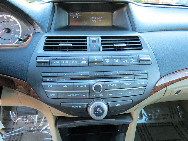 Honda Accord 2012 photo 1