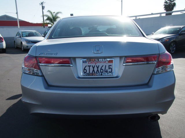 Honda Accord 2012 photo 4