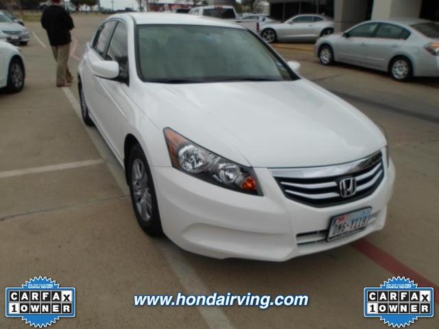 Honda Accord 2012 photo 1