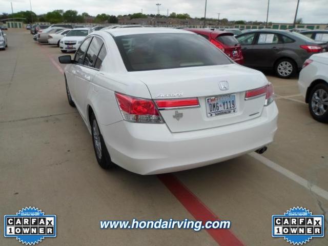 Honda Accord 2012 photo 2