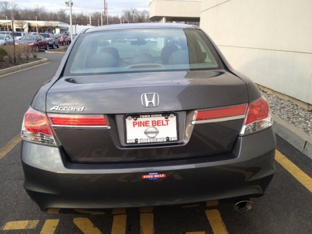 Honda Accord 2012 photo 2
