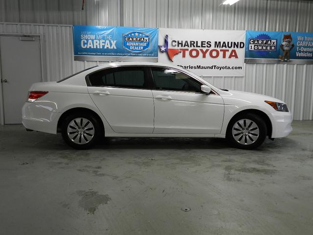 Honda Accord 2012 photo 2