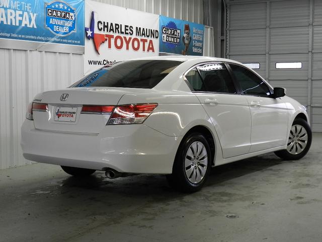 Honda Accord 2012 photo 4