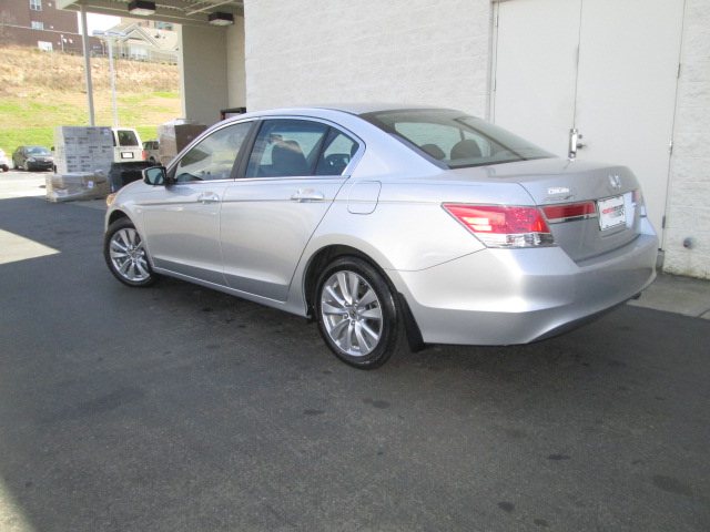 Honda Accord 2012 photo 2