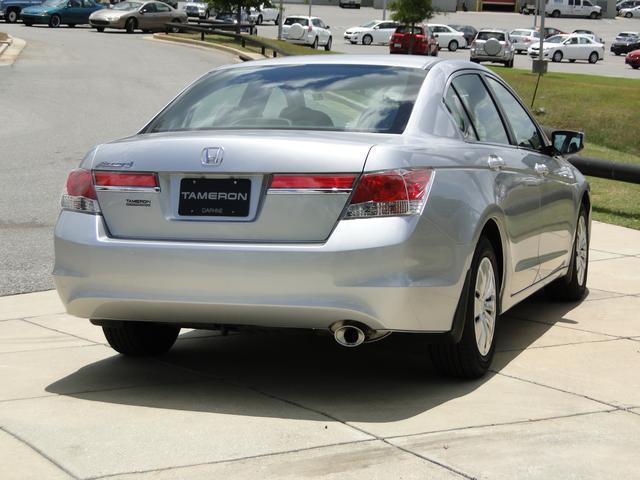 Honda Accord 2012 photo 10
