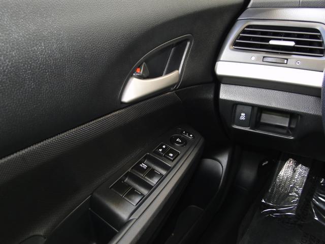 Honda Accord 2012 photo 24