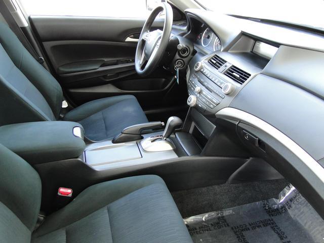 Honda Accord 2012 photo 8