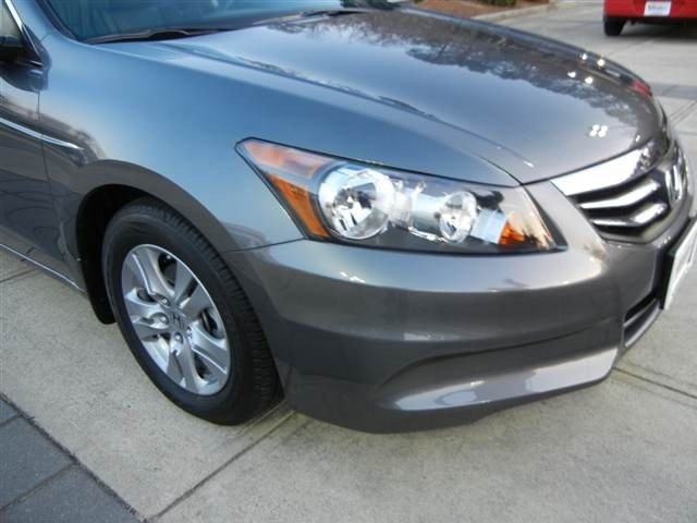 Honda Accord 2012 photo 4