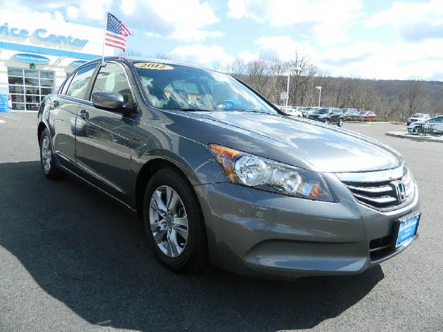 Honda Accord 2012 photo 1