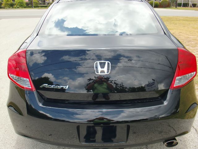 Honda Accord 2012 photo 2