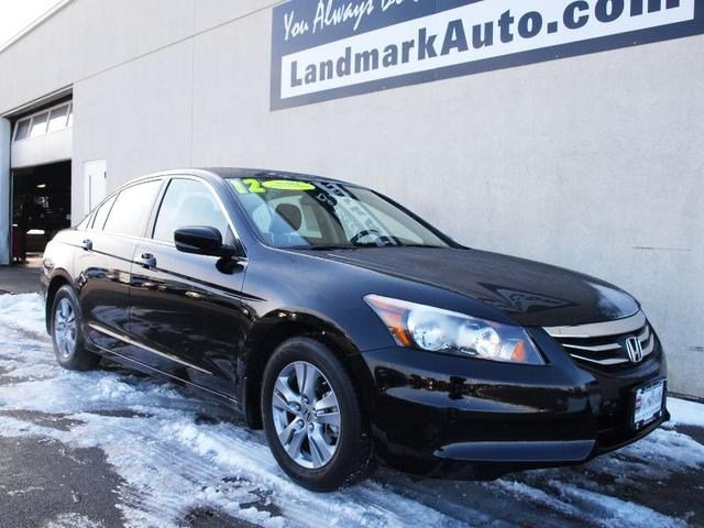 Honda Accord 2012 photo 2